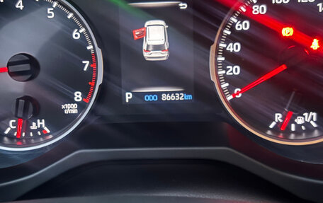 Toyota RAV4, 2020 год, 3 300 000 рублей, 6 фотография