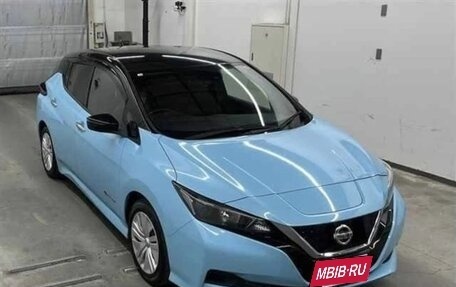 Nissan Leaf II, 2018 год, 1 420 000 рублей, 4 фотография