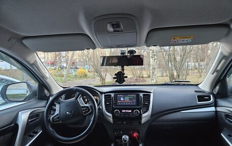 Mitsubishi Pajero Sport III рестайлинг, 2021 год, 3 300 000 рублей, 7 фотография