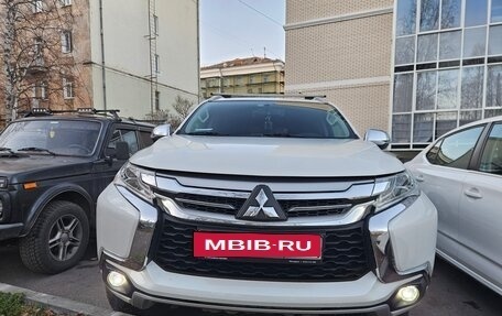 Mitsubishi Pajero Sport III рестайлинг, 2021 год, 3 300 000 рублей, 2 фотография
