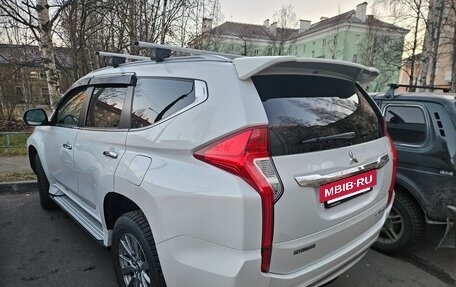Mitsubishi Pajero Sport III рестайлинг, 2021 год, 3 300 000 рублей, 4 фотография