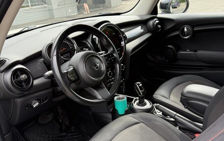 MINI Hatch, 2021 год, 2 950 000 рублей, 9 фотография