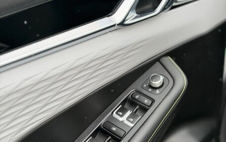 Geely Coolray I, 2024 год, 2 100 000 рублей, 13 фотография