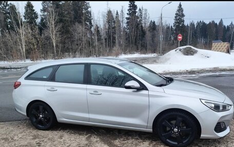 Hyundai i30 III, 2019 год, 1 650 000 рублей, 4 фотография