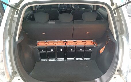 Nissan Leaf I, 2014 год, 750 000 рублей, 12 фотография