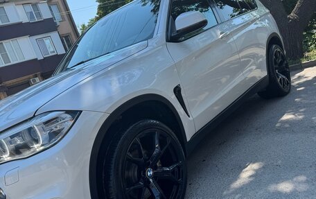 BMW X5, 2015 год, 3 160 000 рублей, 10 фотография