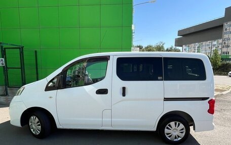 Nissan NV200, 2015 год, 1 350 000 рублей, 3 фотография