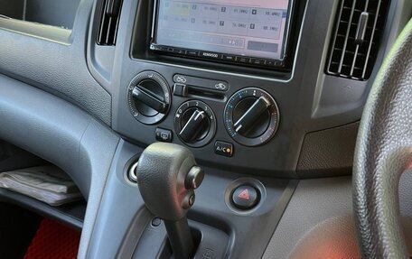 Nissan NV200, 2015 год, 1 350 000 рублей, 14 фотография