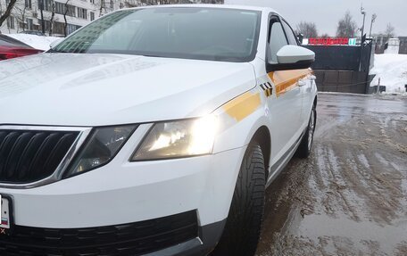 Skoda Octavia, 2018 год, 950 000 рублей, 9 фотография