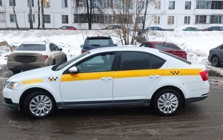 Skoda Octavia, 2018 год, 950 000 рублей, 2 фотография