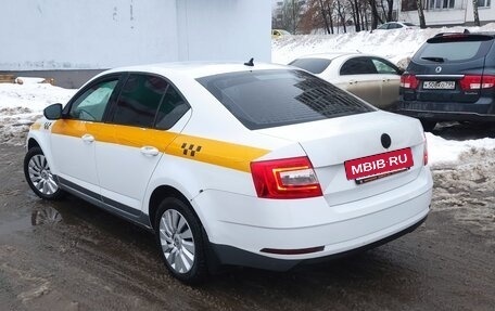 Skoda Octavia, 2018 год, 950 000 рублей, 3 фотография