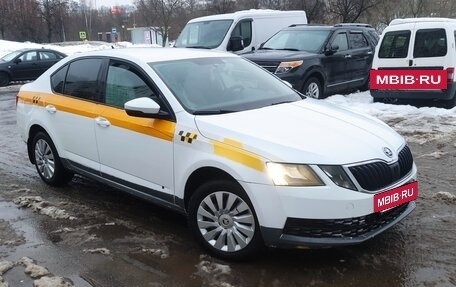Skoda Octavia, 2018 год, 950 000 рублей, 7 фотография