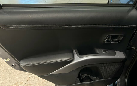 Mitsubishi Outlander III рестайлинг 3, 2011 год, 999 000 рублей, 14 фотография