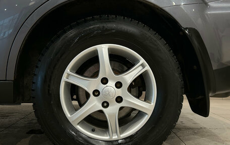 Mitsubishi Outlander III рестайлинг 3, 2011 год, 999 000 рублей, 11 фотография