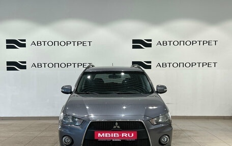 Mitsubishi Outlander III рестайлинг 3, 2011 год, 999 000 рублей, 10 фотография