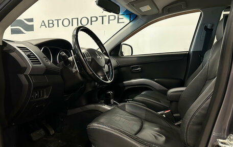 Mitsubishi Outlander III рестайлинг 3, 2011 год, 999 000 рублей, 15 фотография