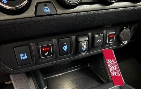 Toyota Tacoma III, 2022 год, 5 800 000 рублей, 14 фотография