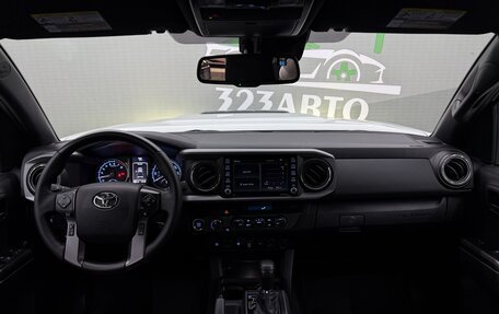 Toyota Tacoma III, 2022 год, 5 800 000 рублей, 16 фотография