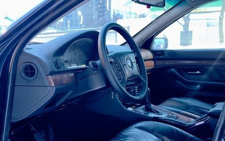 BMW 5 серия, 2001 год, 550 000 рублей, 13 фотография