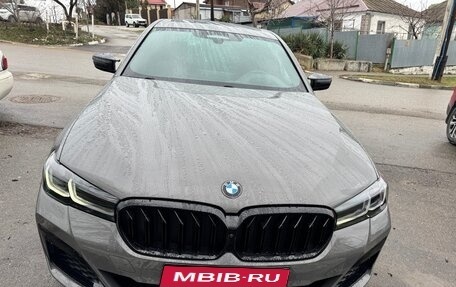 BMW 5 серия, 2020 год, 5 900 000 рублей, 1 фотография