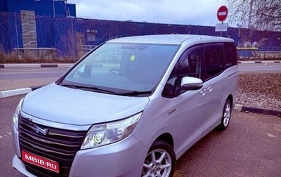 Toyota Noah III, 2015 год, 1 800 000 рублей, 1 фотография