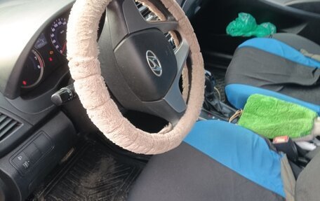 Hyundai Solaris II рестайлинг, 2014 год, 710 000 рублей, 1 фотография