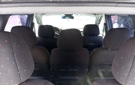 Hyundai Trajet I рестайлинг, 2000 год, 300 000 рублей, 10 фотография