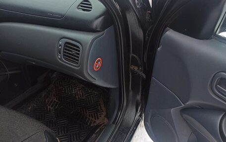 Nissan Almera, 2005 год, 305 000 рублей, 9 фотография