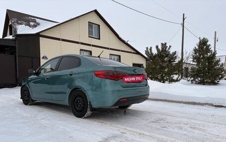 KIA Rio III рестайлинг, 2011 год, 700 000 рублей, 3 фотография