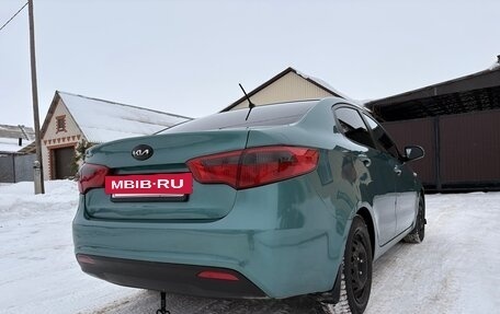 KIA Rio III рестайлинг, 2011 год, 700 000 рублей, 4 фотография