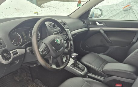Skoda Octavia, 2010 год, 870 000 рублей, 12 фотография