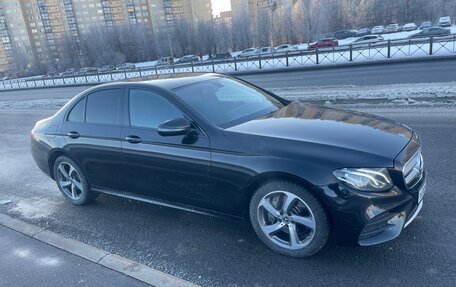 Mercedes-Benz E-Класс, 2020 год, 4 100 000 рублей, 2 фотография