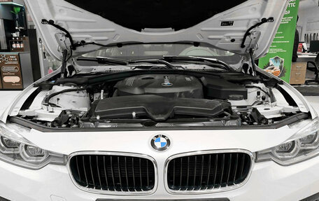 BMW 3 серия, 2017 год, 1 835 000 рублей, 9 фотография