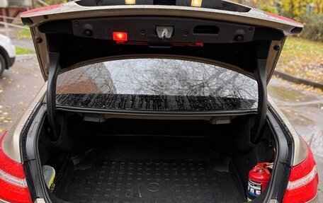 Mercedes-Benz E-Класс, 2010 год, 1 300 000 рублей, 10 фотография