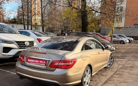 Mercedes-Benz E-Класс, 2010 год, 1 300 000 рублей, 5 фотография