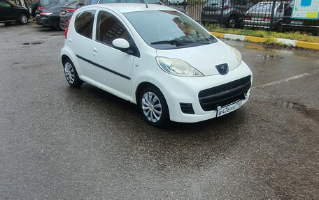 Peugeot 107 I рестайлинг, 2010 год, 470 000 рублей, 2 фотография