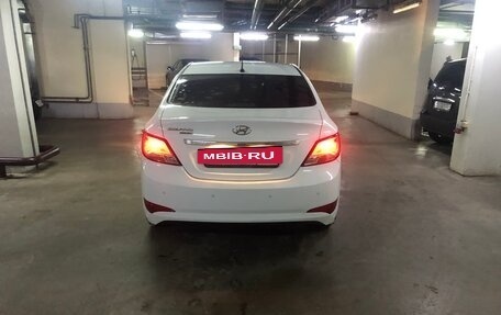 Hyundai Solaris II рестайлинг, 2016 год, 900 000 рублей, 4 фотография