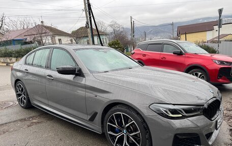 BMW 5 серия, 2020 год, 5 900 000 рублей, 3 фотография