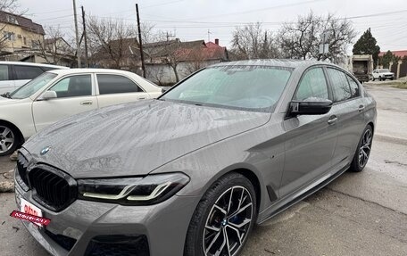 BMW 5 серия, 2020 год, 5 900 000 рублей, 2 фотография