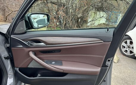 BMW 5 серия, 2020 год, 5 900 000 рублей, 24 фотография