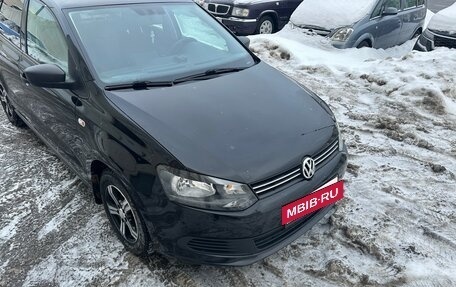 Volkswagen Polo VI (EU Market), 2014 год, 870 000 рублей, 2 фотография