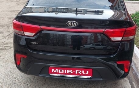 KIA Rio IV, 2018 год, 1 295 000 рублей, 8 фотография