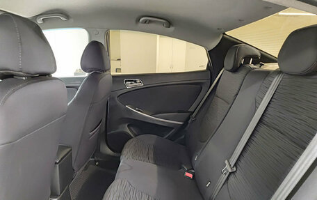 Hyundai Solaris II рестайлинг, 2016 год, 885 000 рублей, 16 фотография