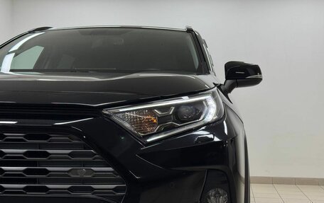 Toyota RAV4, 2021 год, 3 675 000 рублей, 8 фотография