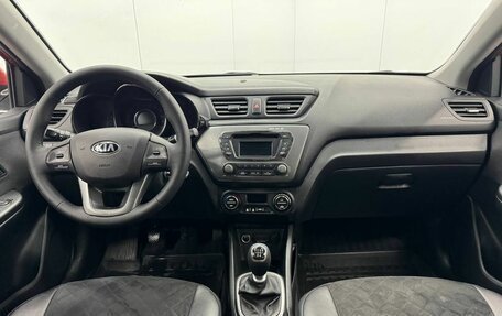 KIA Rio III рестайлинг, 2013 год, 730 000 рублей, 13 фотография