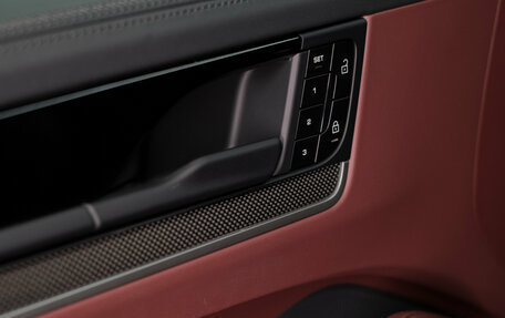 Porsche Cayenne III, 2025 год, 21 913 250 рублей, 13 фотография