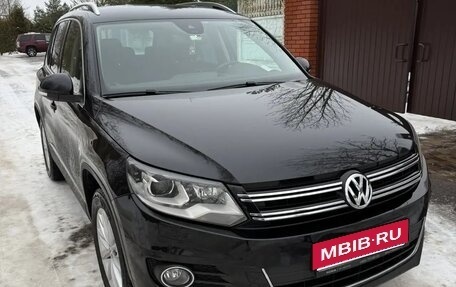 Volkswagen Tiguan I, 2015 год, 2 200 000 рублей, 1 фотография