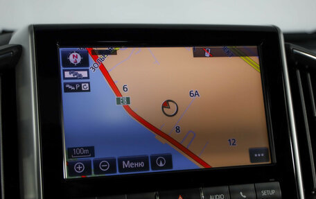 Toyota Land Cruiser 200, 2017 год, 6 779 000 рублей, 16 фотография