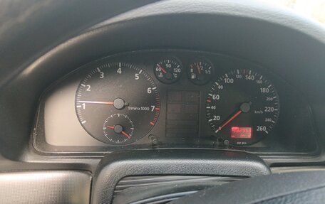 Audi A4, 1996 год, 250 000 рублей, 9 фотография