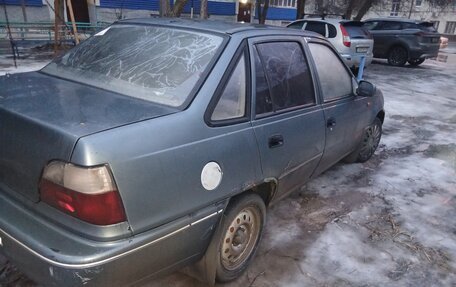 Daewoo Nexia I рестайлинг, 1998 год, 90 000 рублей, 2 фотография